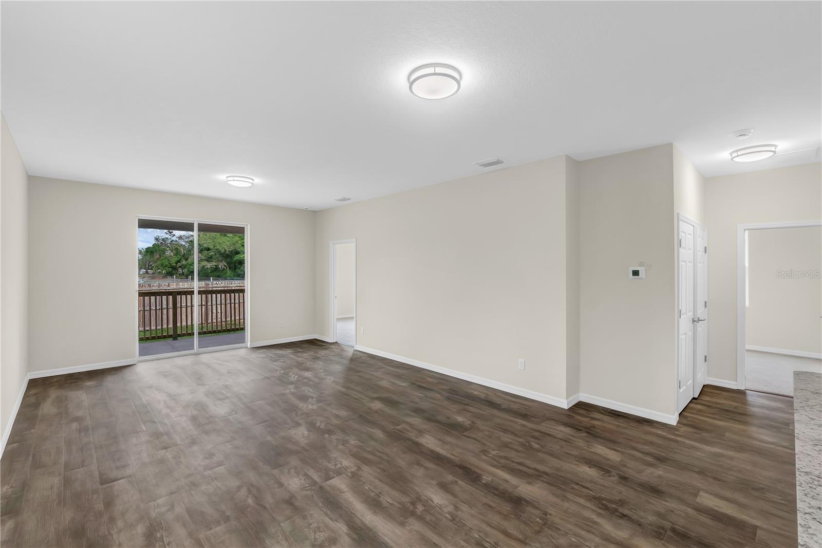 Image 8 of 23 For 31836 Sybil Avenue