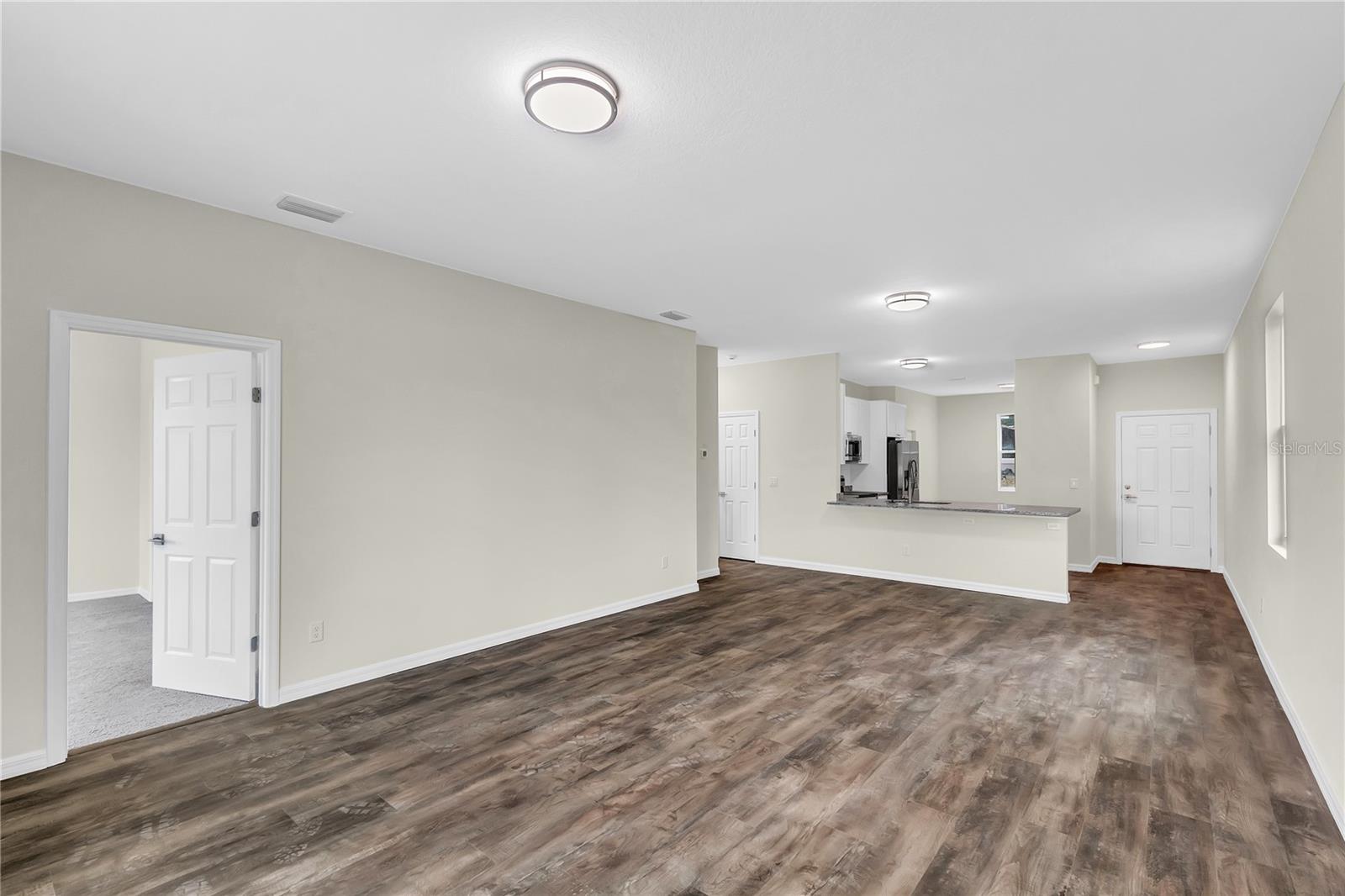 Image 9 of 23 For 31836 Sybil Avenue