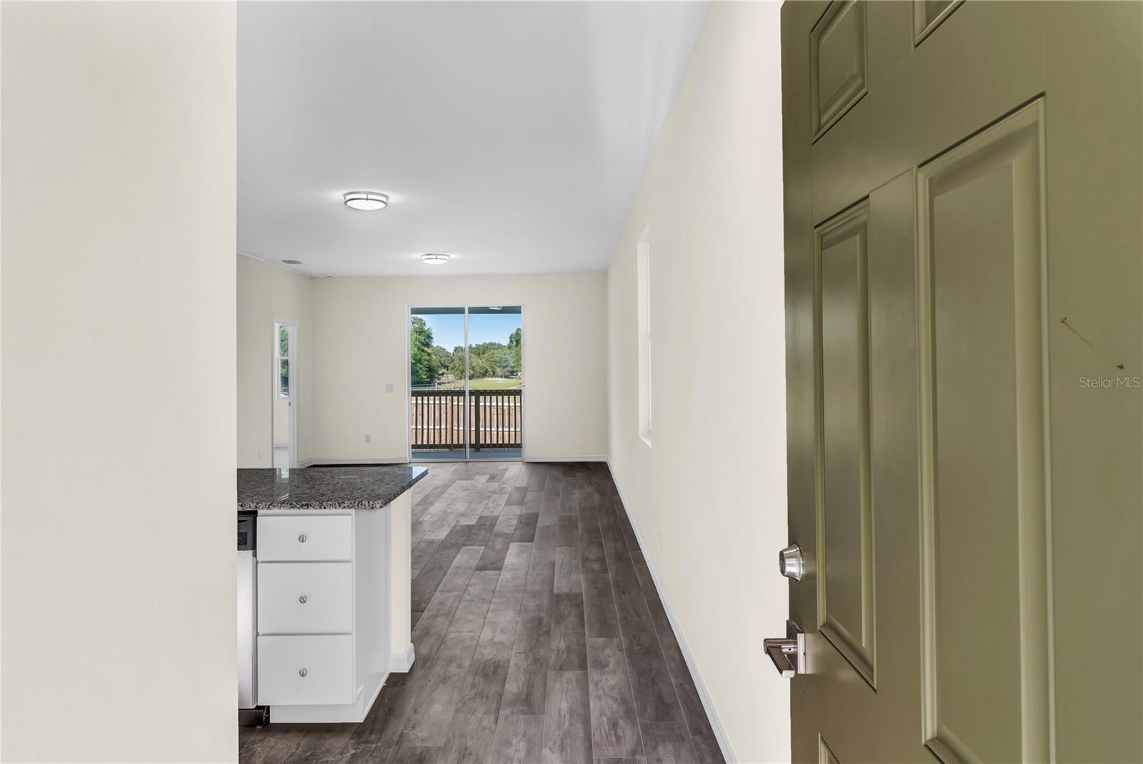 Image 4 of 24 For 31830 Sybil Avenue