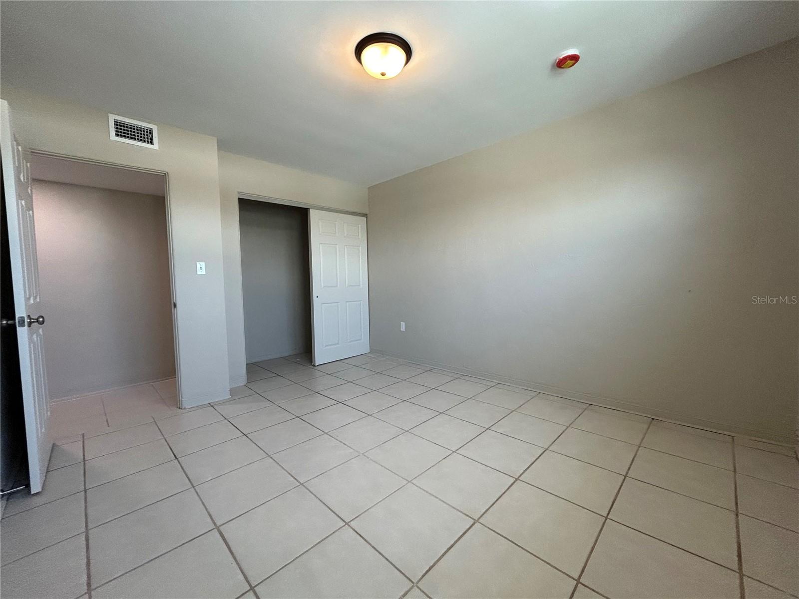 Image 19 of 23 For 1740 Ocean Shore Boulevard 205