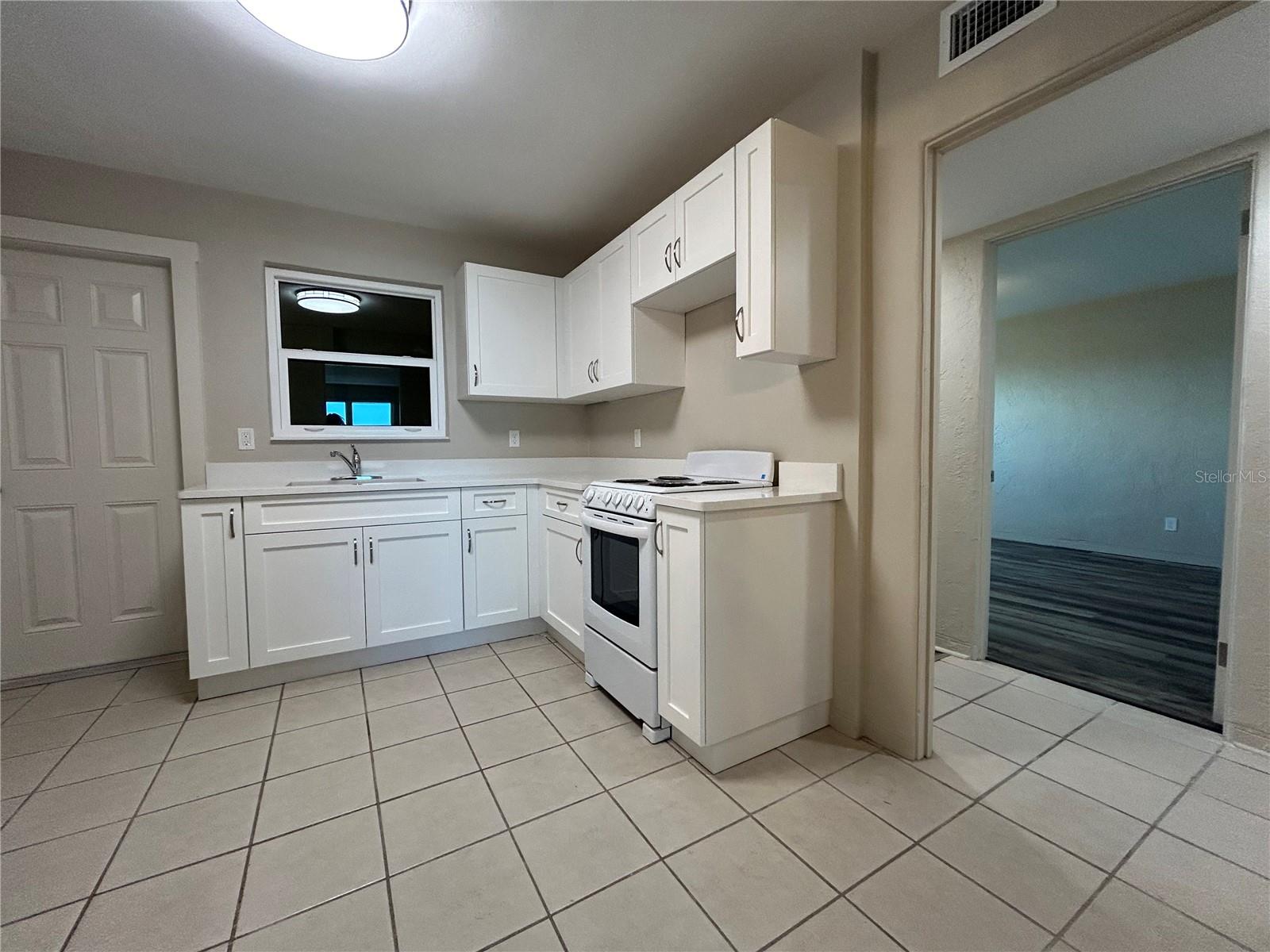 Image 5 of 23 For 1740 Ocean Shore Boulevard 205