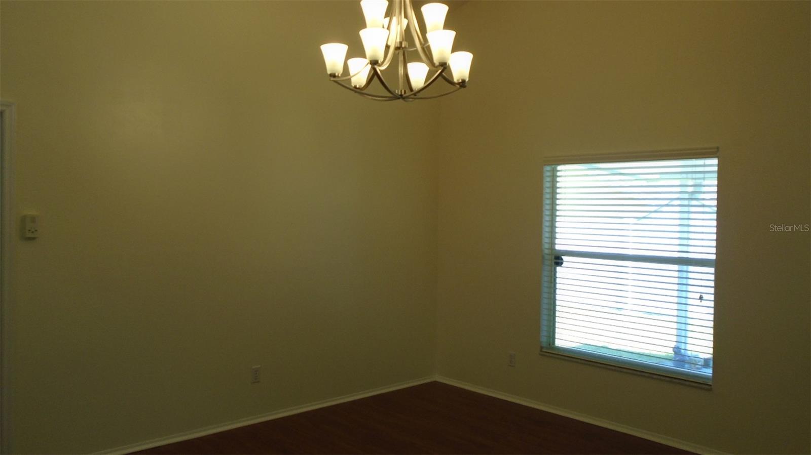 Image 3 of 11 For 958 Islander Avenue