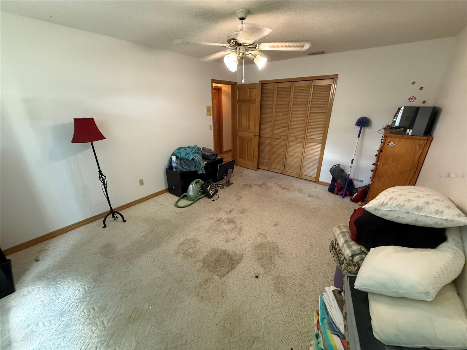 Image 12 of 61 For 2120 Lakebreeze Way