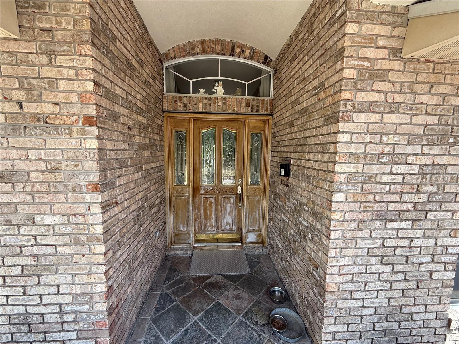 Image 2 of 61 For 2120 Lakebreeze Way