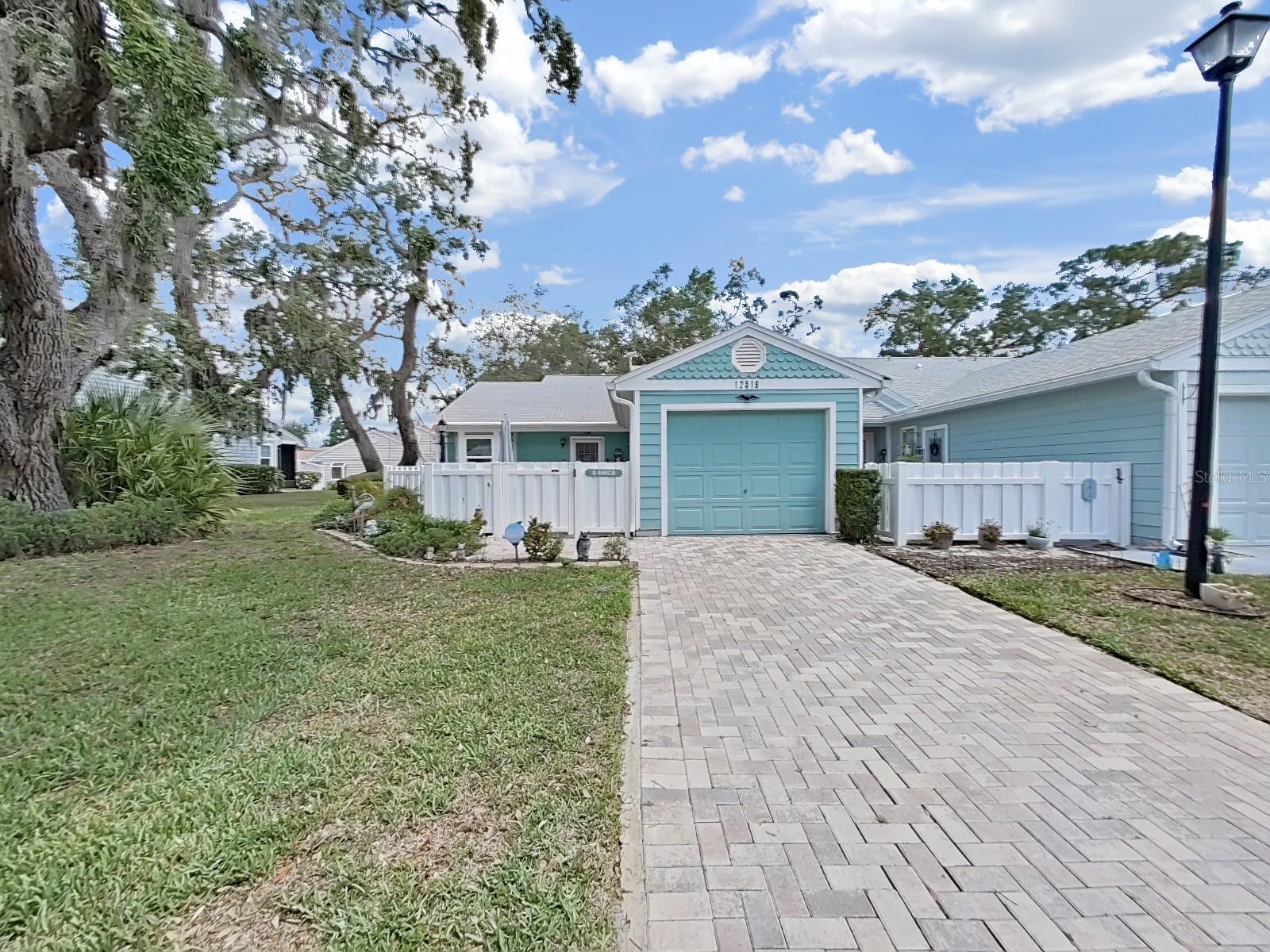 Image 15 of 55 For 12519 Knollbrook Lane