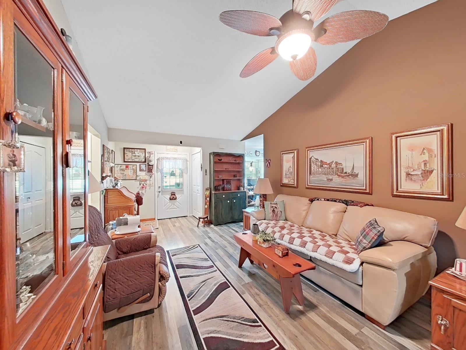 Image 27 of 55 For 12519 Knollbrook Lane
