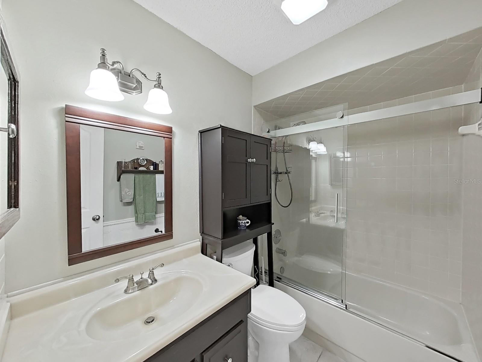 Image 43 of 55 For 12519 Knollbrook Lane