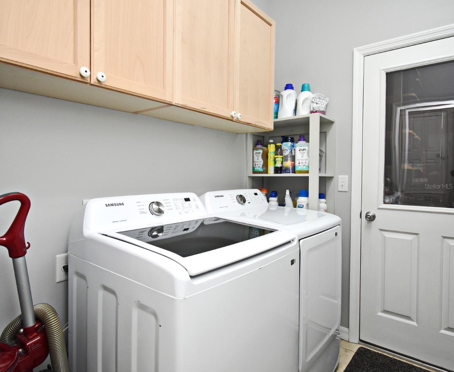 Image 33 of 48 For 9732 Royal Vista Avenue