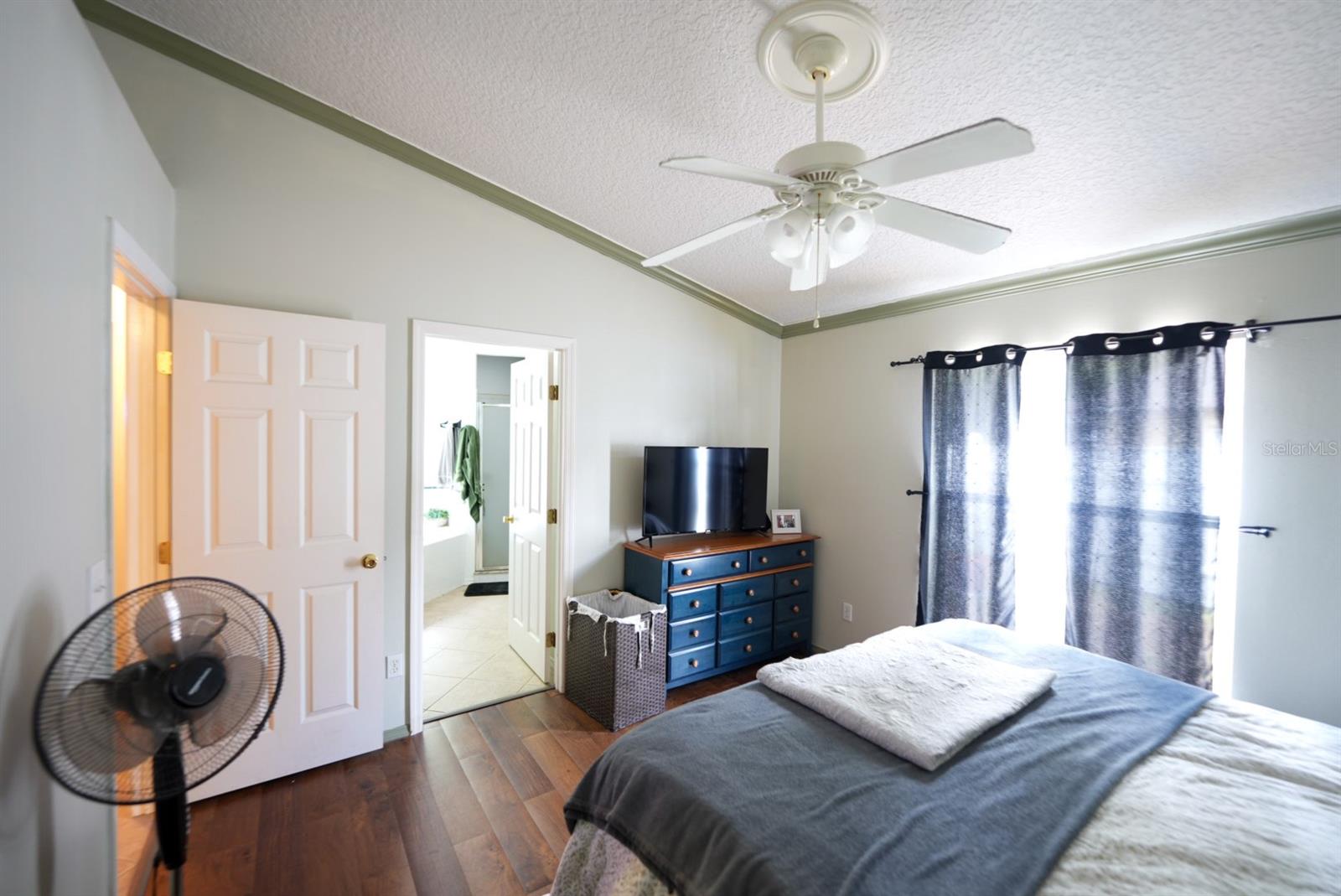 Image 15 of 24 For 10255 Cody Lane