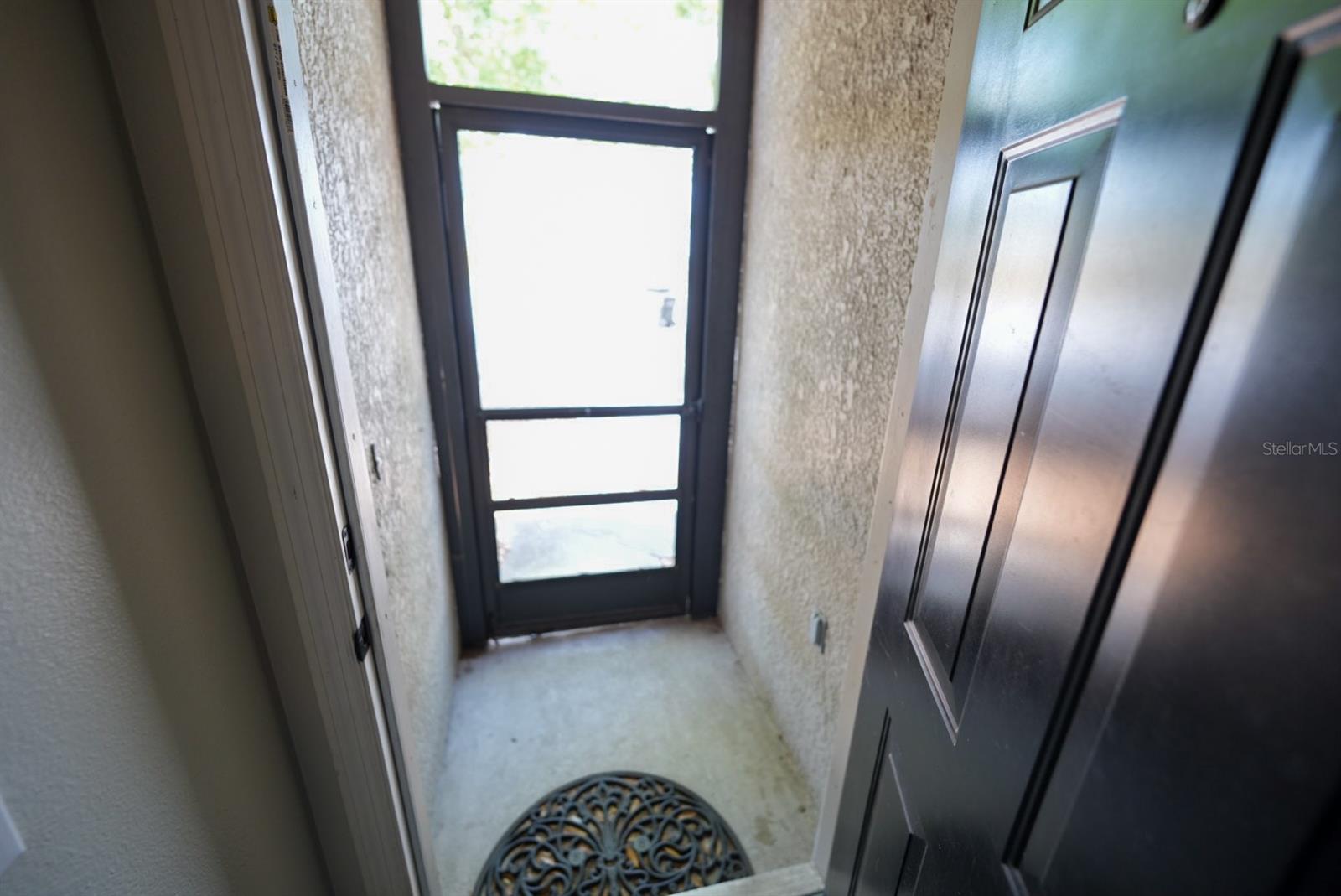 Image 4 of 24 For 10255 Cody Lane