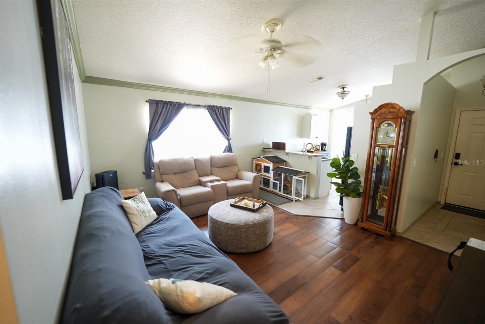 Image 6 of 24 For 10255 Cody Lane