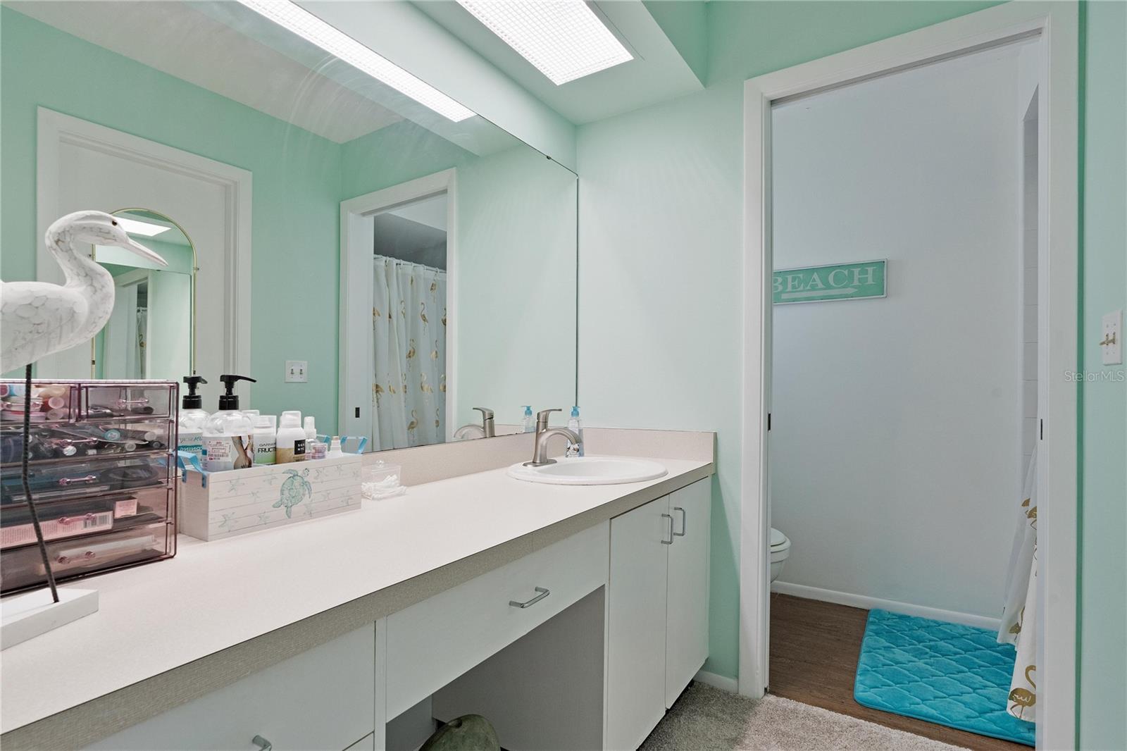 Image 30 of 36 For 6108 Penny Lane 0