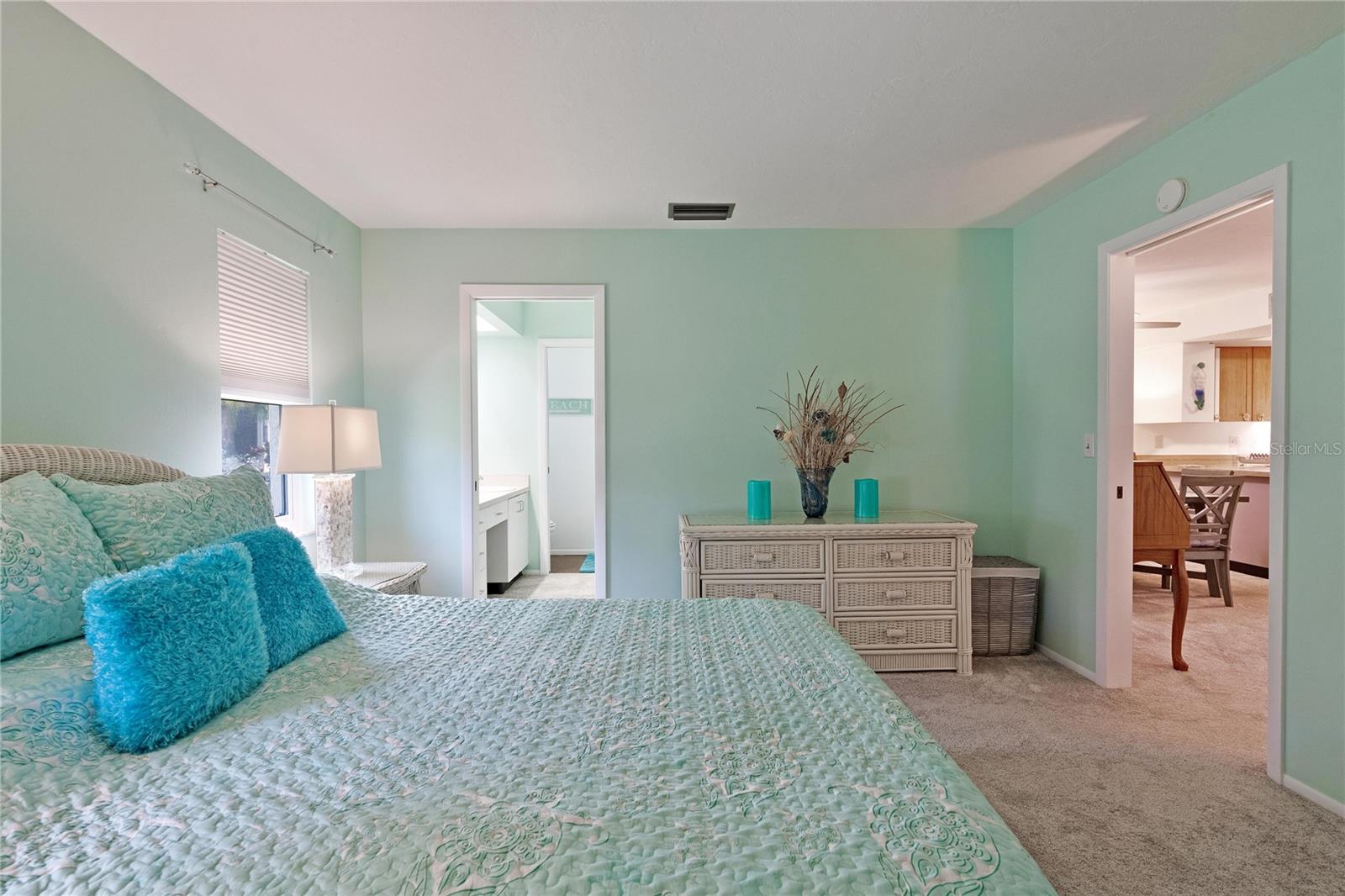 Image 35 of 36 For 6108 Penny Lane 0