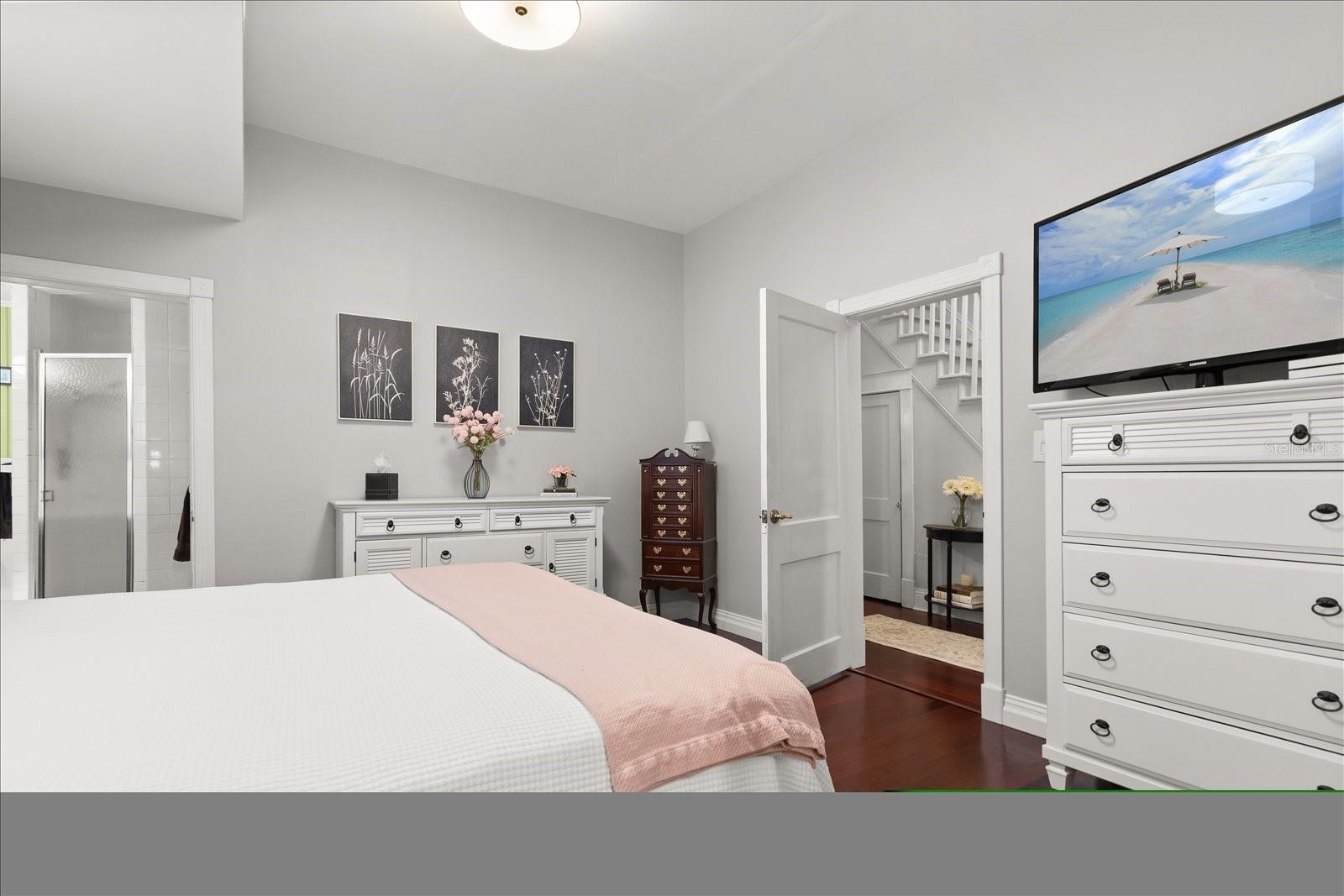 Image 18 of 43 For 40 Smith Street