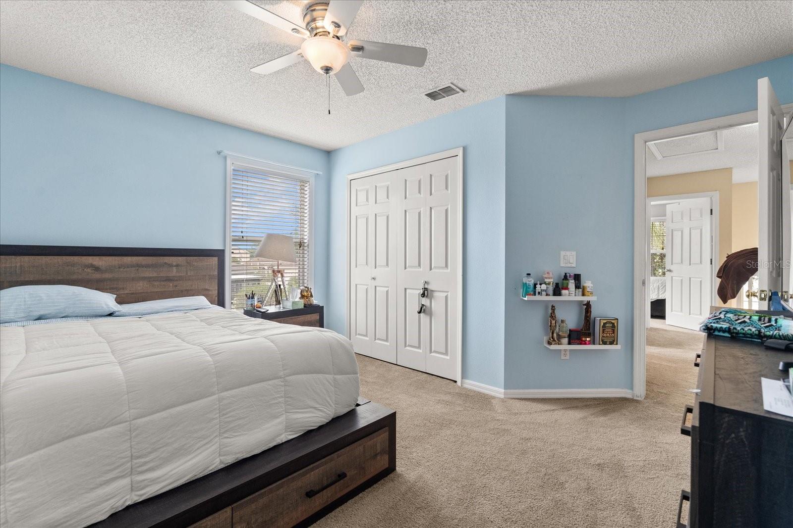 Image 25 of 37 For 13609 Sky Blue Court