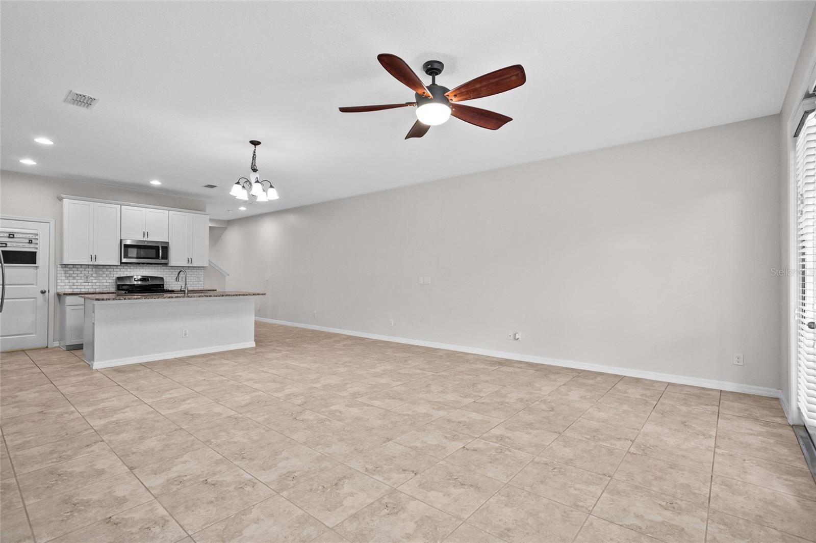 Image 11 of 33 For 15651 Kinnow Mandarin Lane