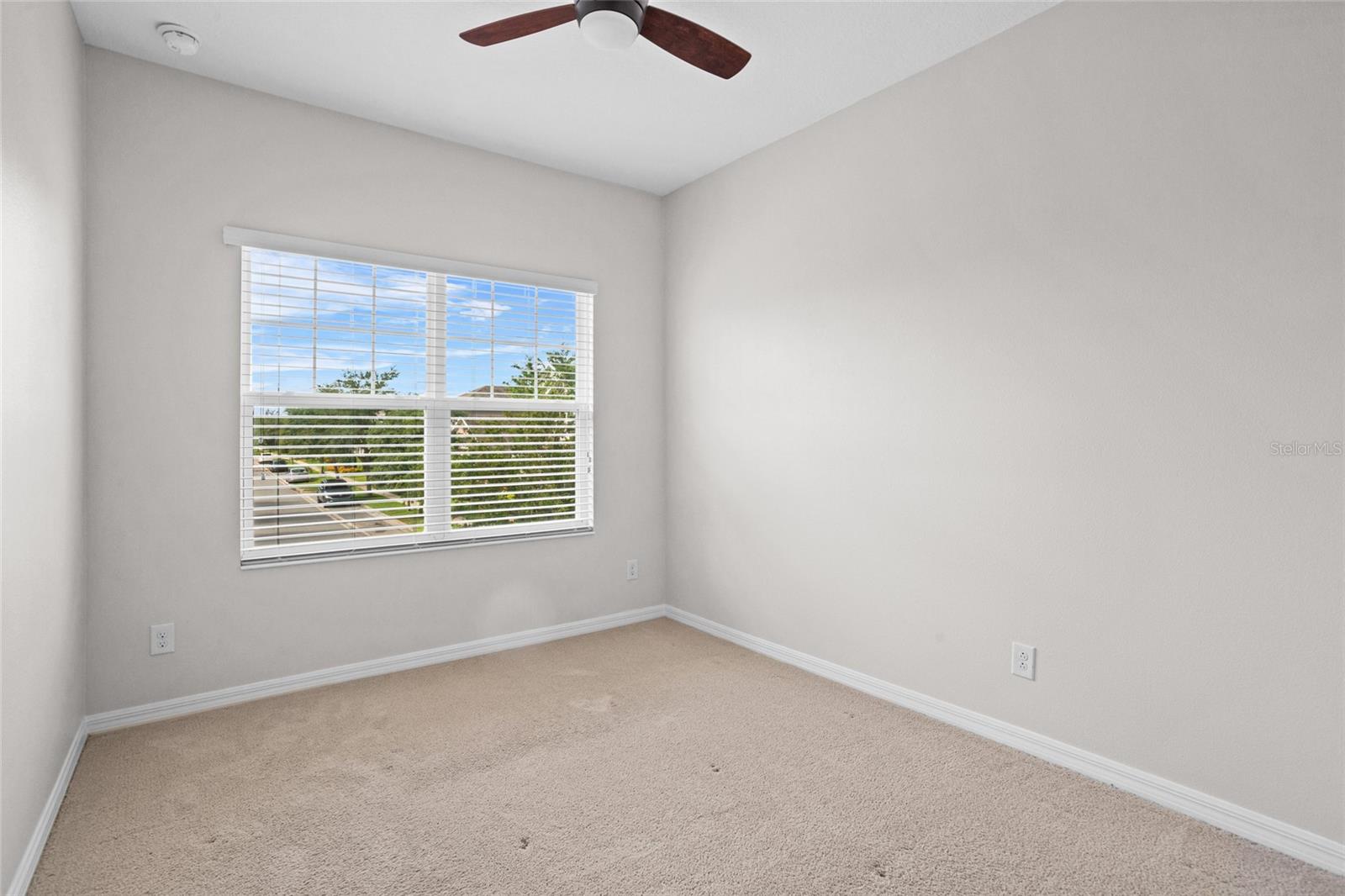 Image 16 of 33 For 15651 Kinnow Mandarin Lane