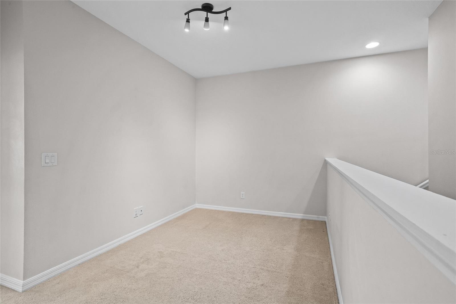 Image 20 of 33 For 15651 Kinnow Mandarin Lane