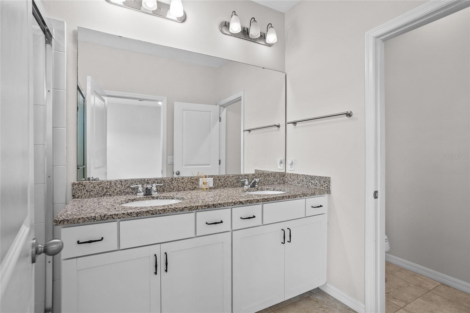 Image 25 of 33 For 15651 Kinnow Mandarin Lane