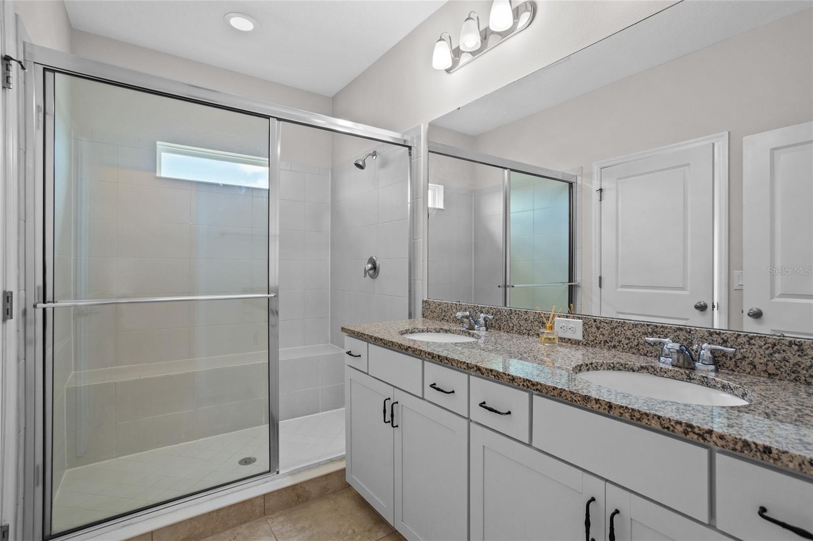 Image 26 of 33 For 15651 Kinnow Mandarin Lane