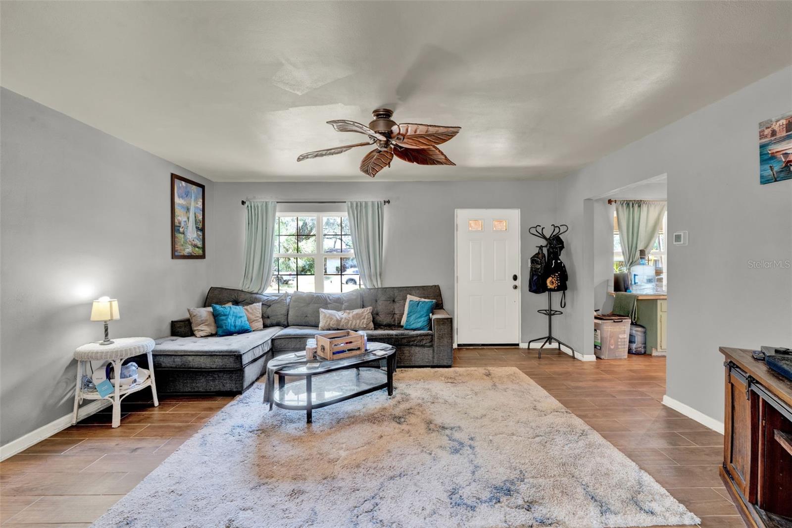 Image 7 of 40 For 474 Overstreet Avenue