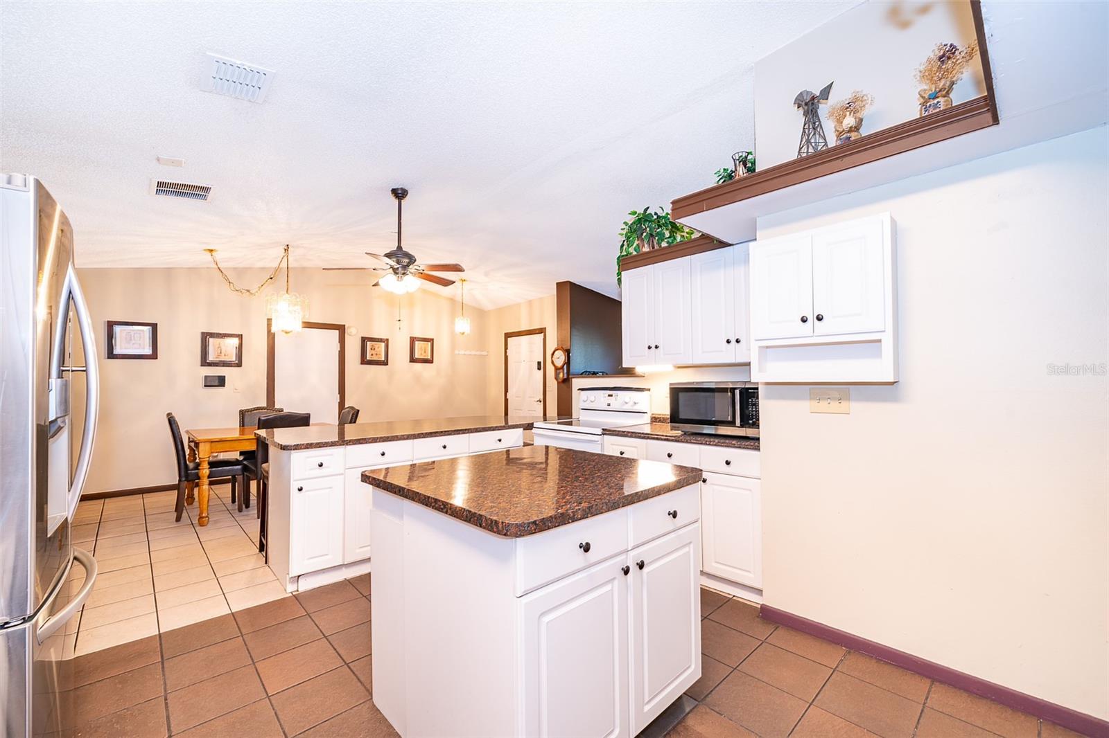 Image 11 of 31 For 3049 Condel Drive