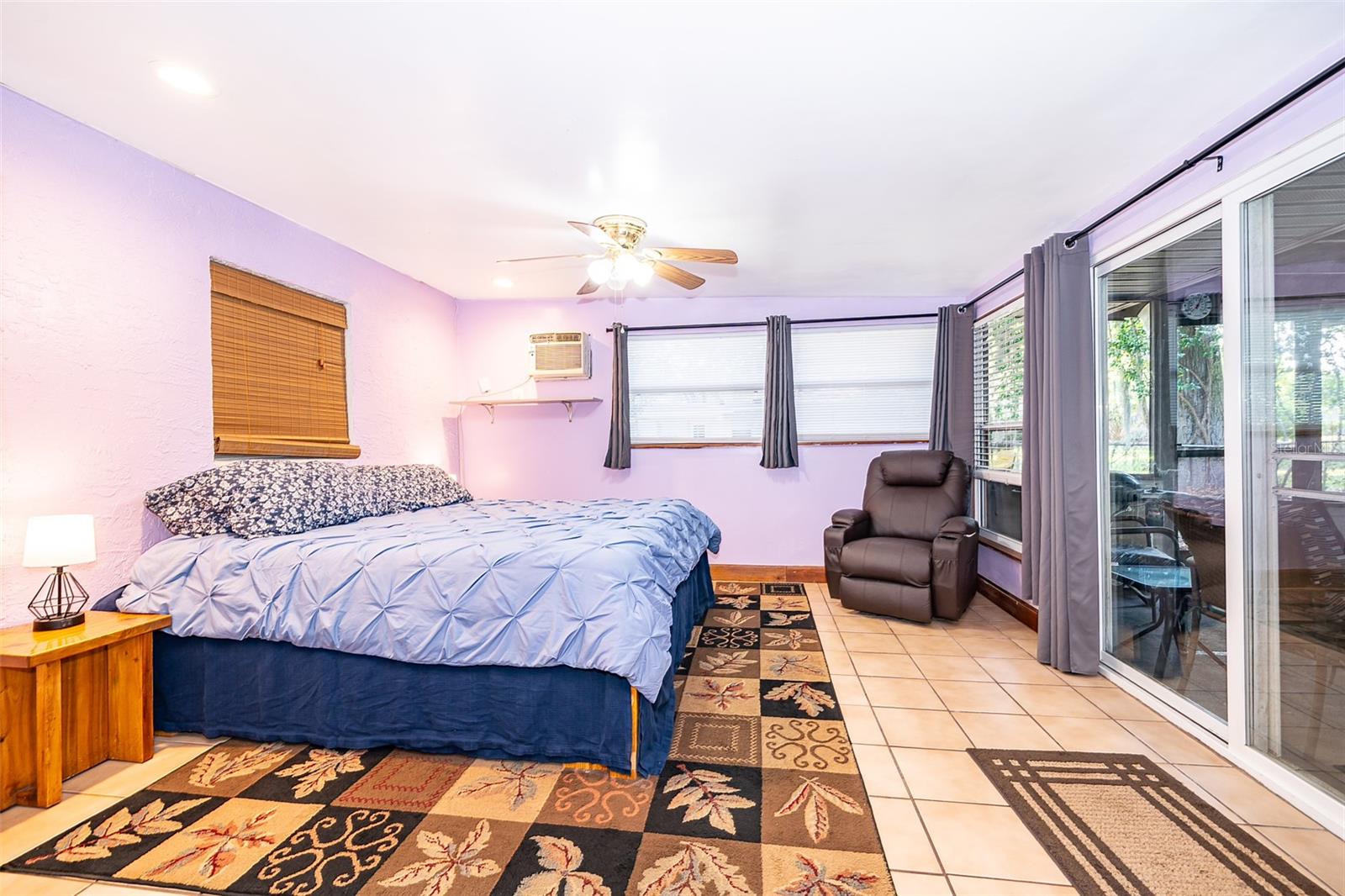 Image 24 of 31 For 3049 Condel Drive