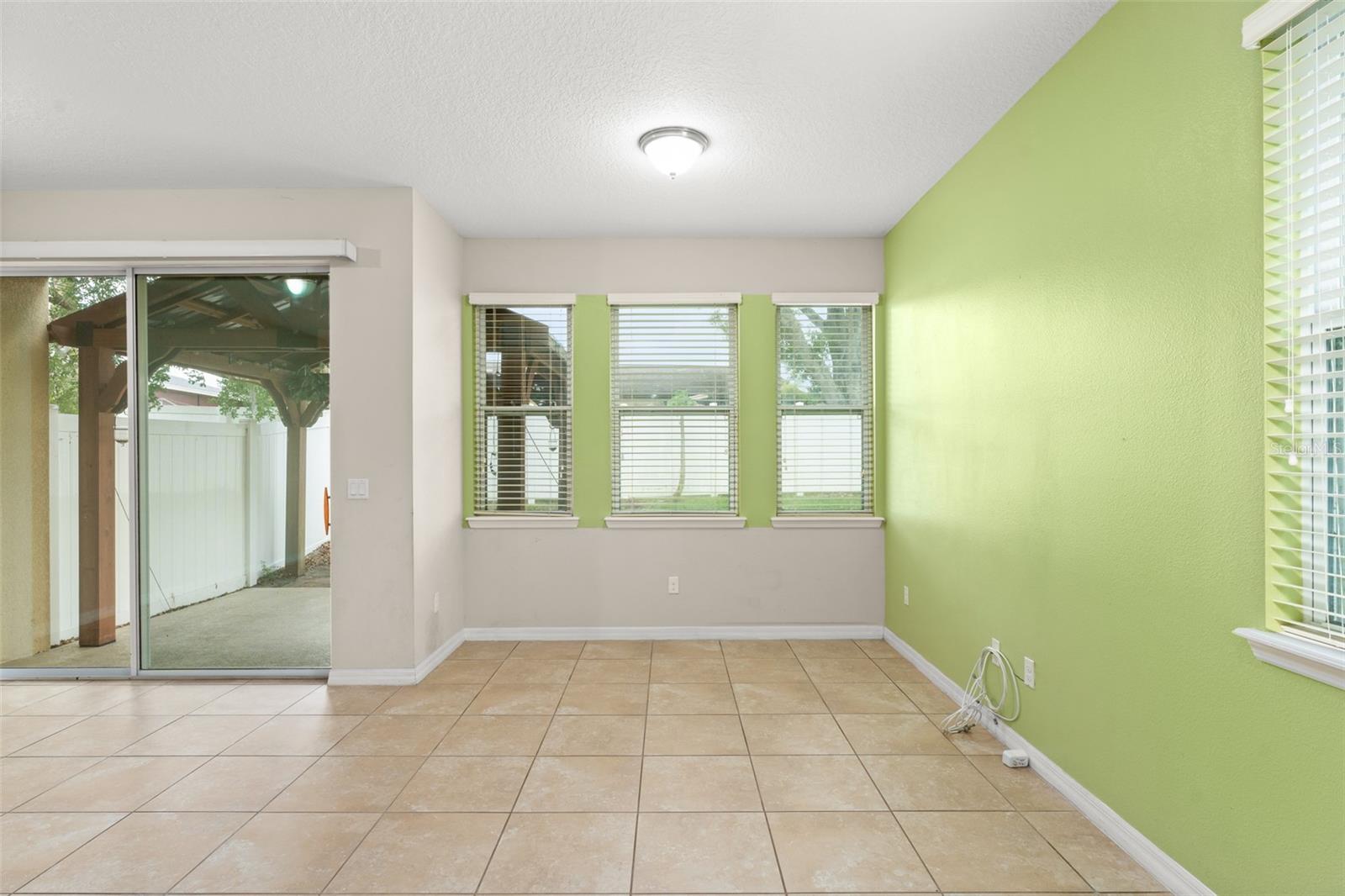 Image 10 of 33 For 1774 Peterson Place