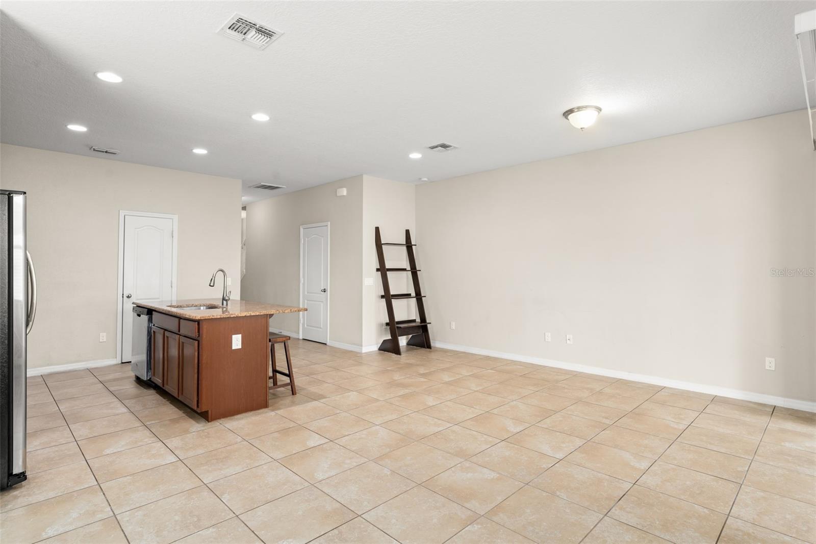 Image 12 of 33 For 1774 Peterson Place