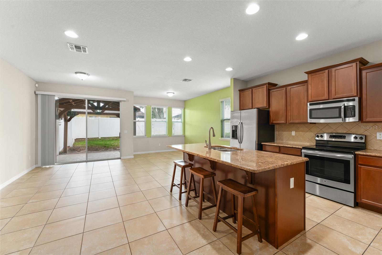 Image 5 of 33 For 1774 Peterson Place