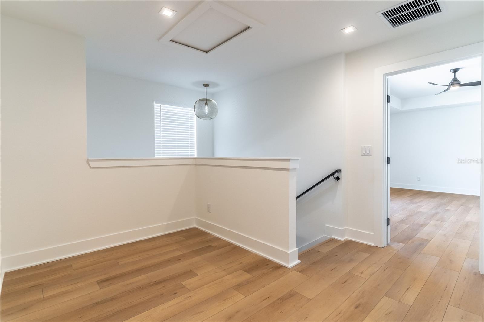 Image 13 of 27 For 1321 Weber Street