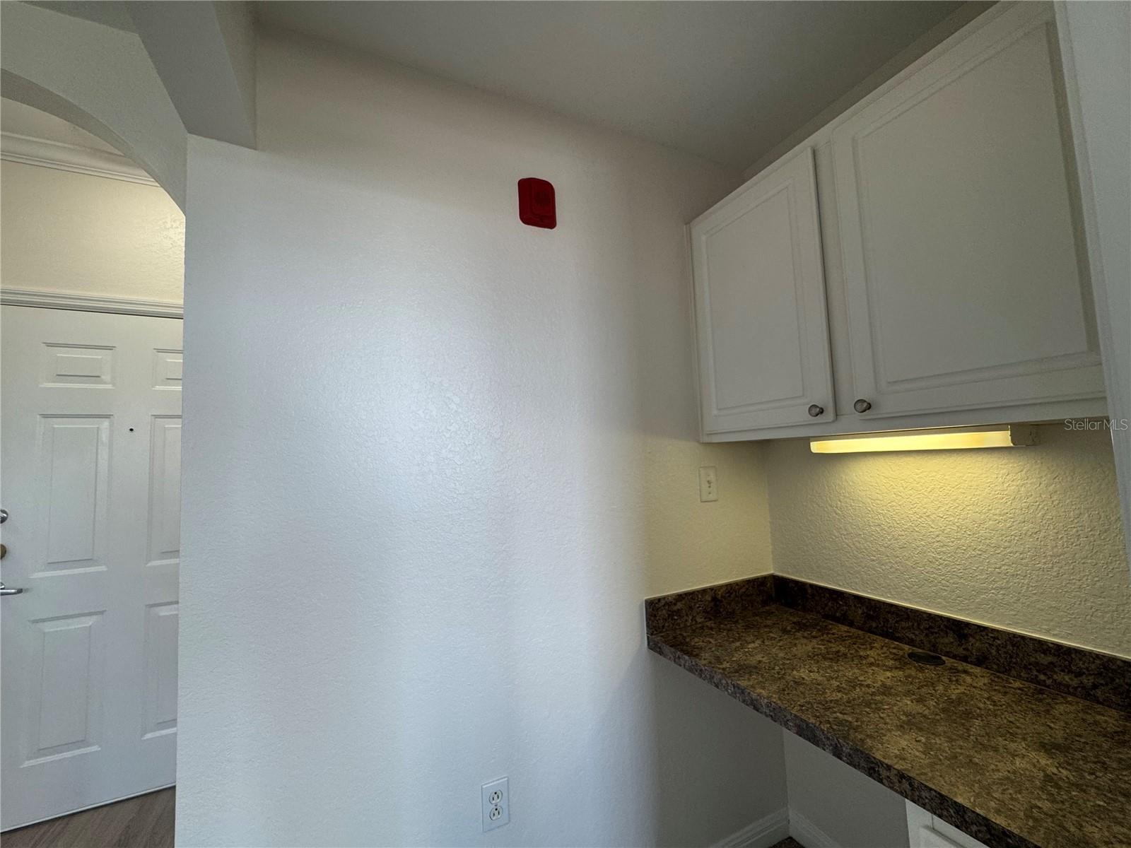 Image 3 of 18 For 911 Orange Avenue 545