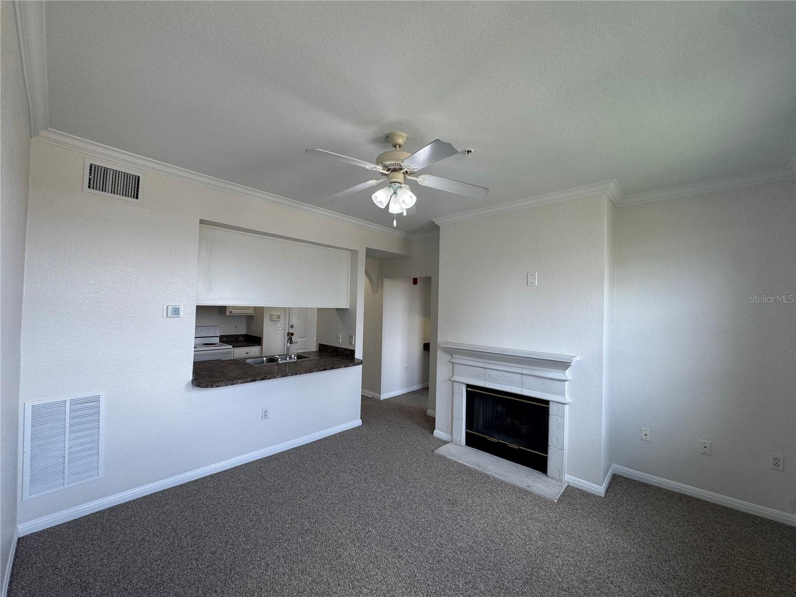 Image 8 of 18 For 911 Orange Avenue 545