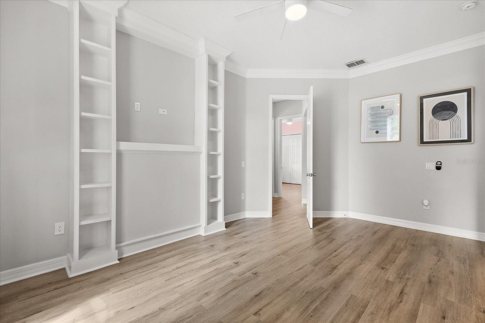 Image 17 of 37 For 7978 Sea Pearl Circle