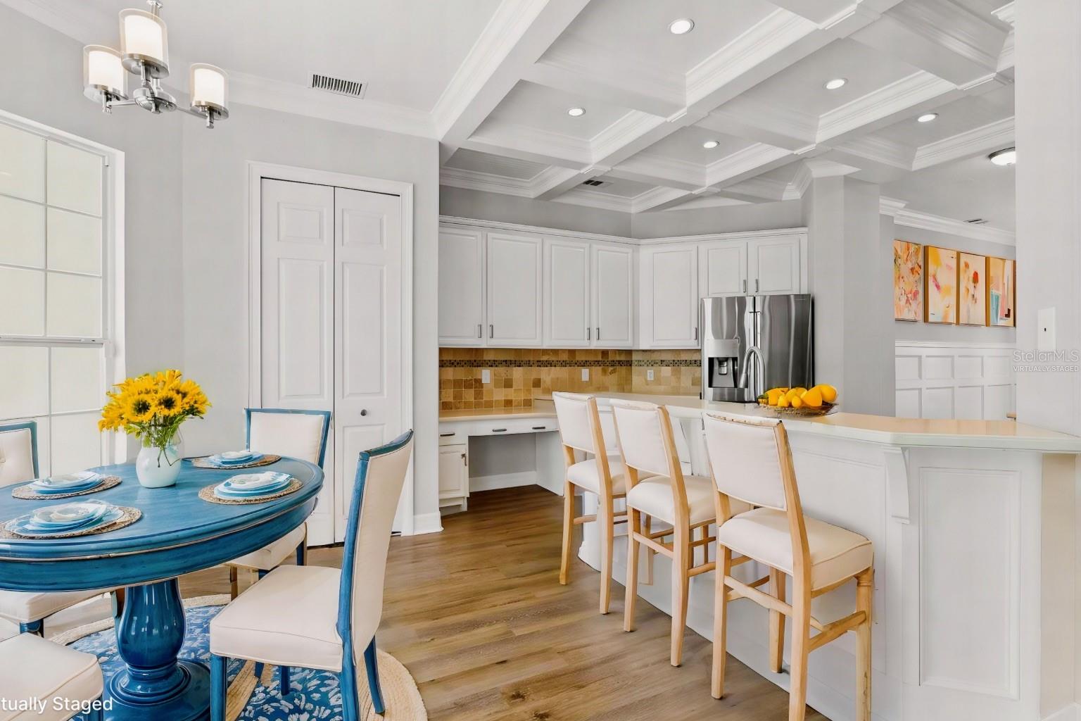 Image 6 of 37 For 7978 Sea Pearl Circle