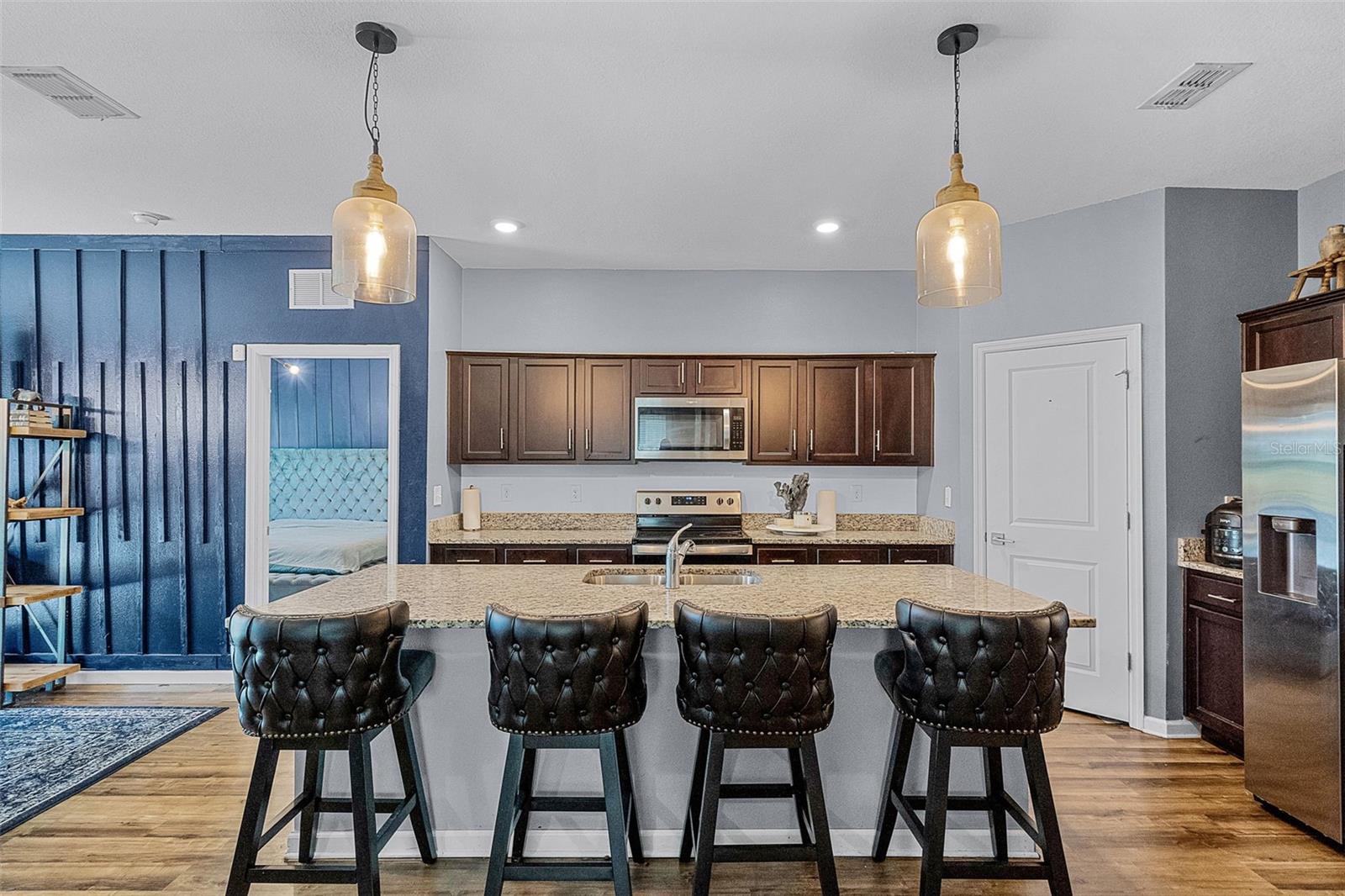 Image 10 of 39 For 3519 Fernanda Drive