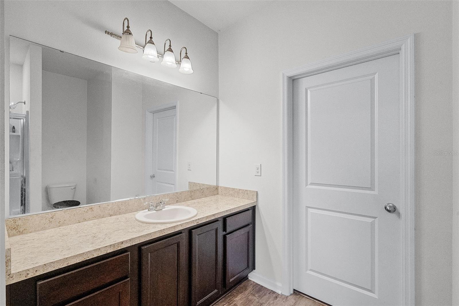 Image 24 of 39 For 3519 Fernanda Drive