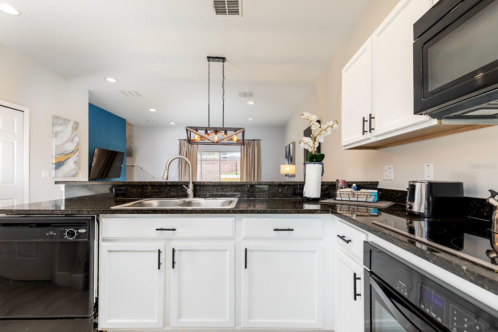 Image 7 of 26 For 3069 White Orchid Road