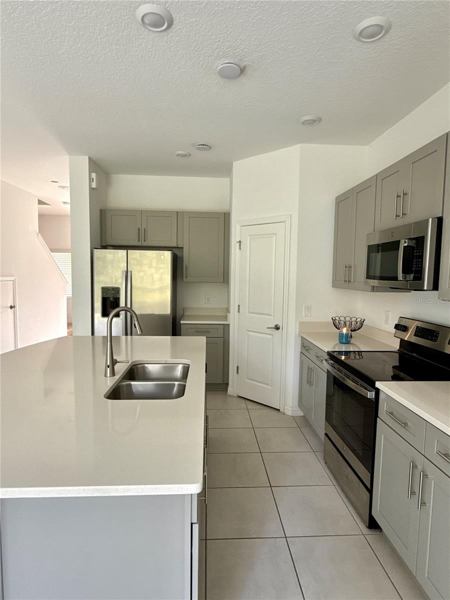 Image 19 of 21 For 3587 Davenport Creek Court