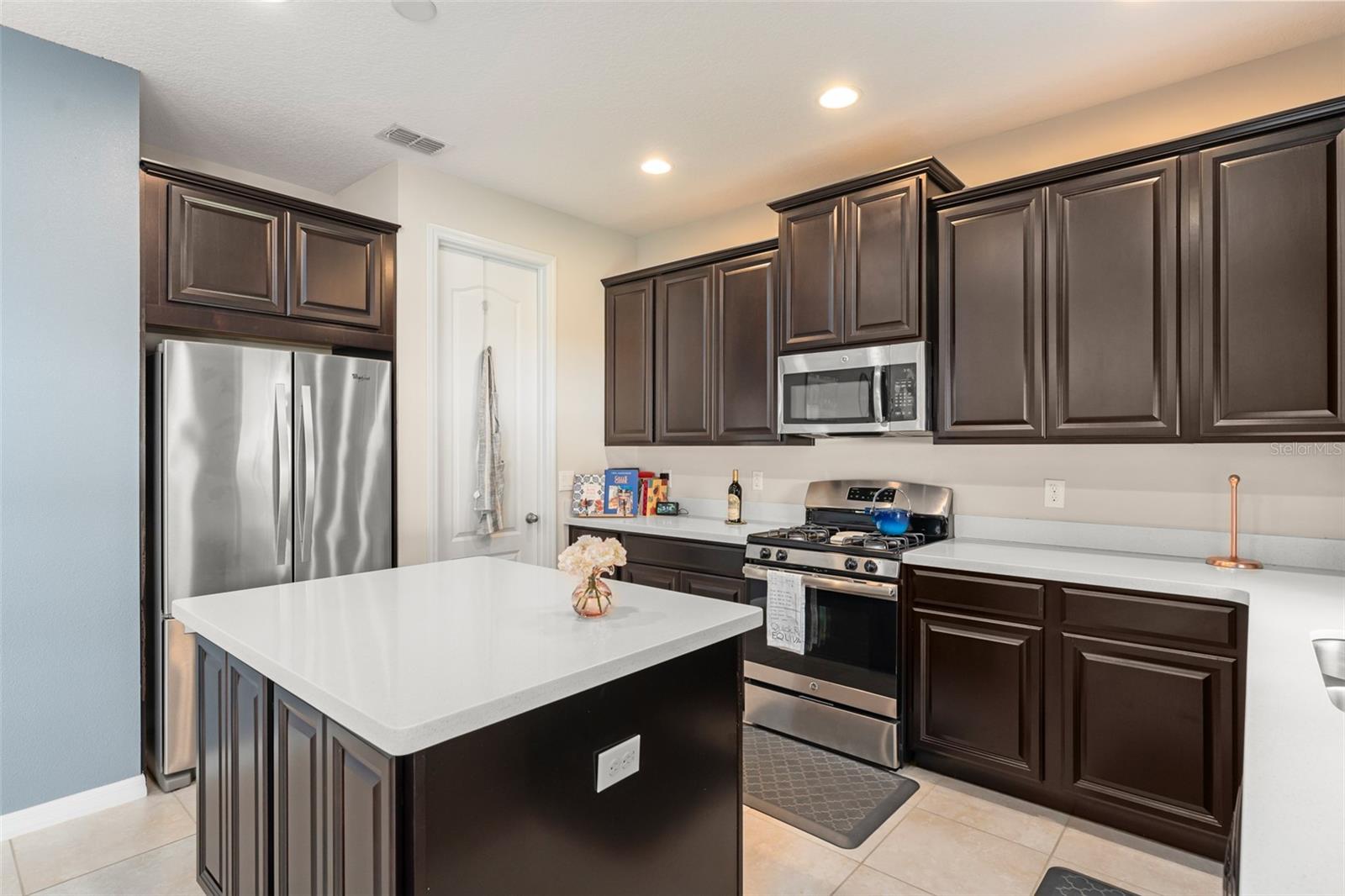 Image 14 of 38 For 488 Kistler Circle