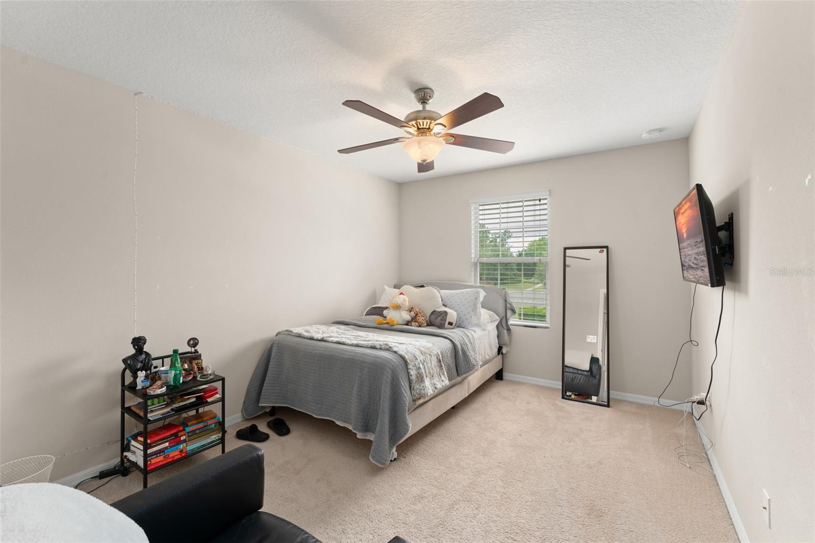 Image 22 of 38 For 488 Kistler Circle