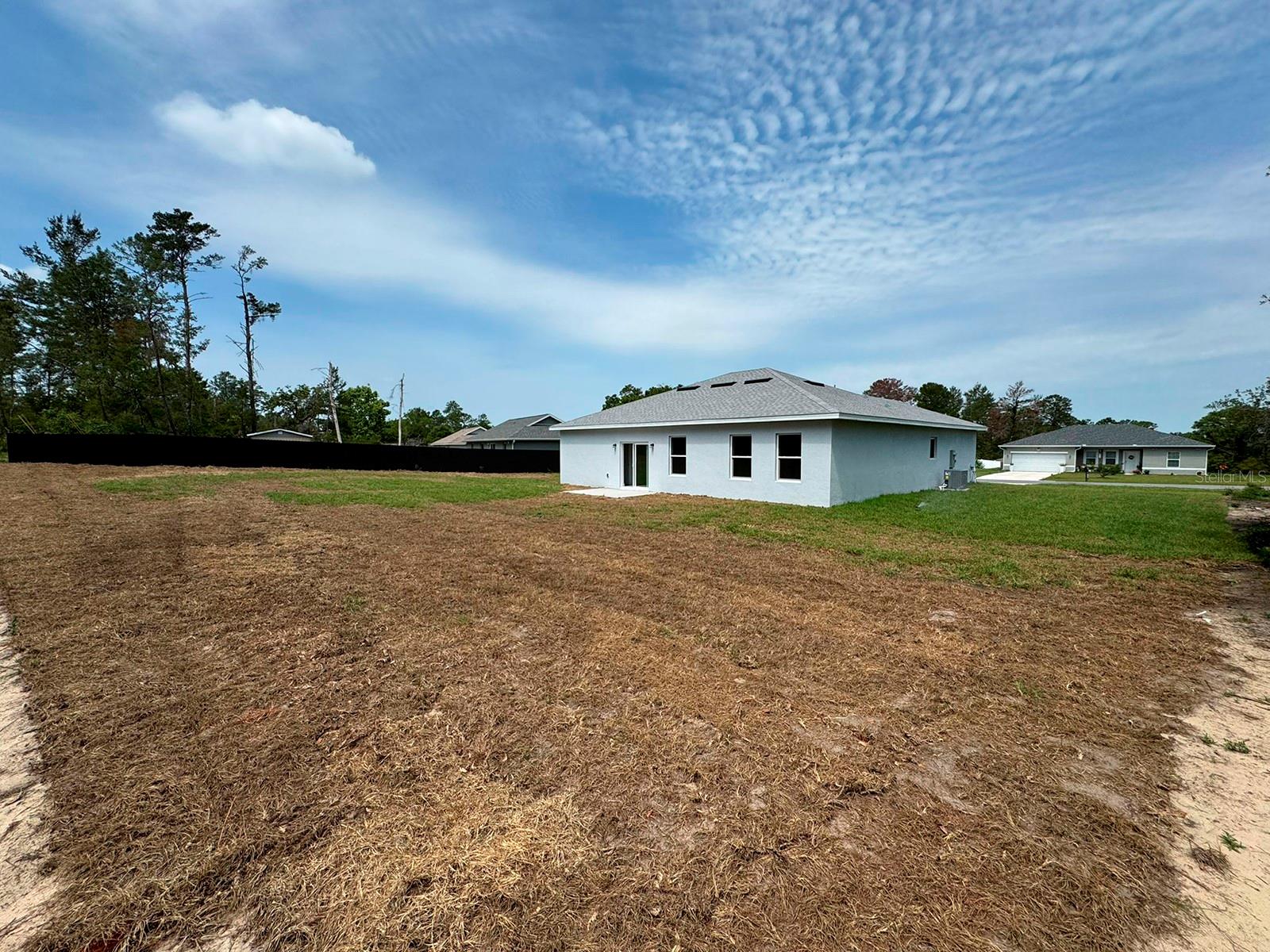 Image 37 of 47 For 15955 52nd Avenue Road