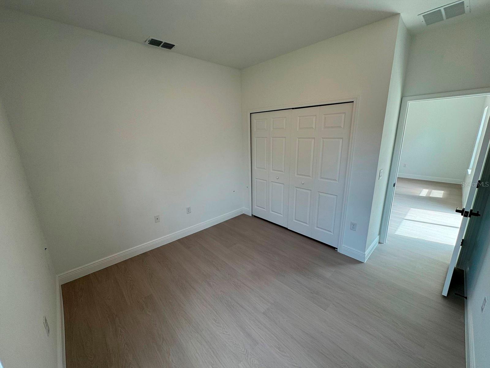 Image 45 of 47 For 15955 52nd Avenue Road