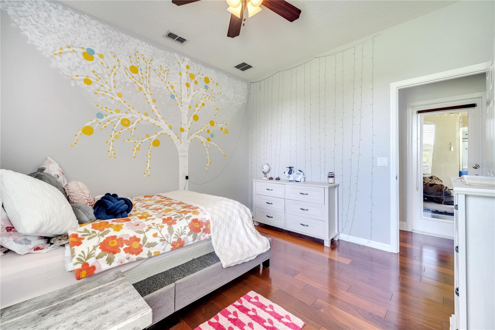 Image 34 of 52 For 3380 Pawleys Loop N