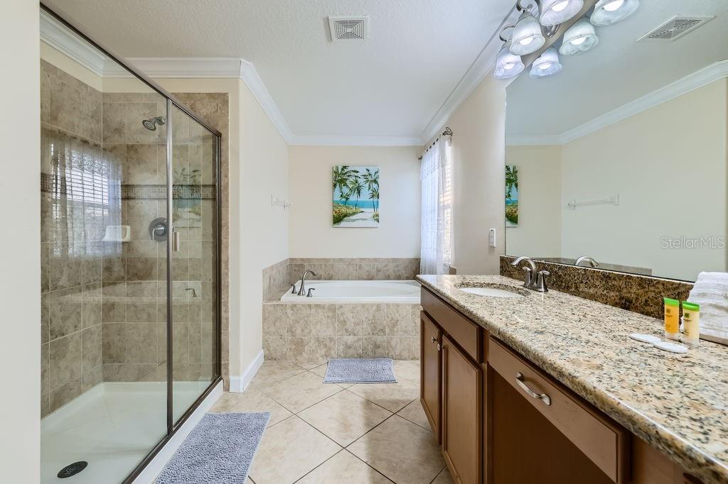 Image 18 of 49 For 2999 Buccaneer Palm Road