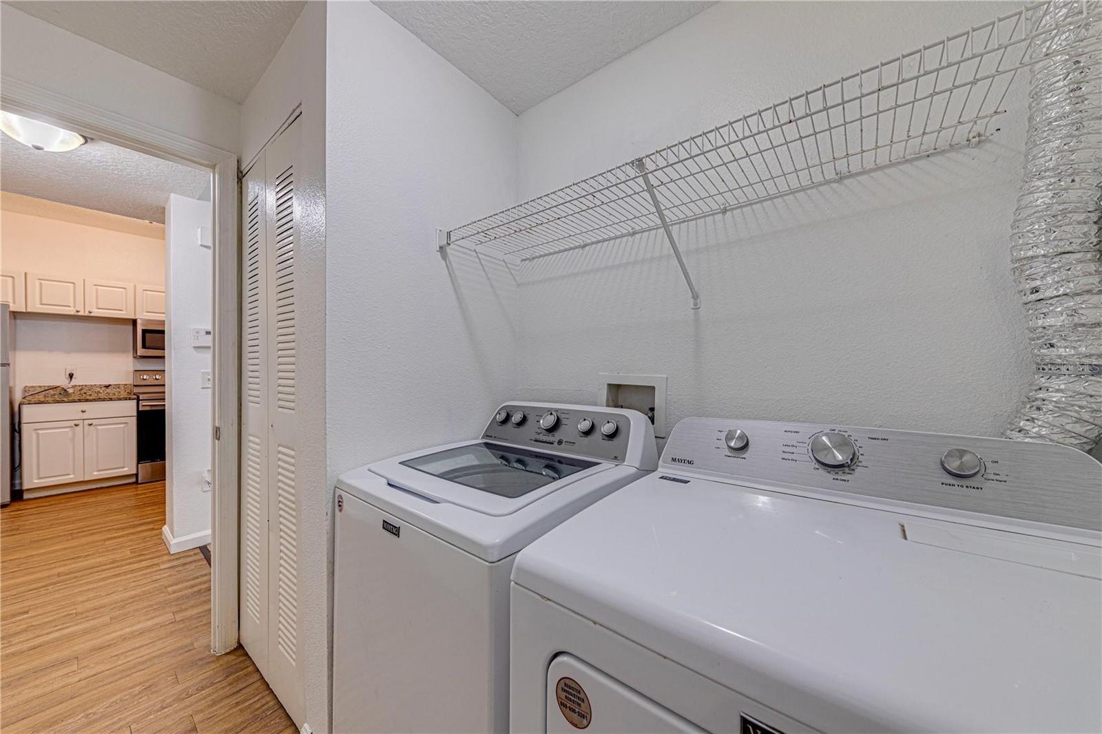 Image 7 of 26 For 5500 Metrowest Boulevard 203