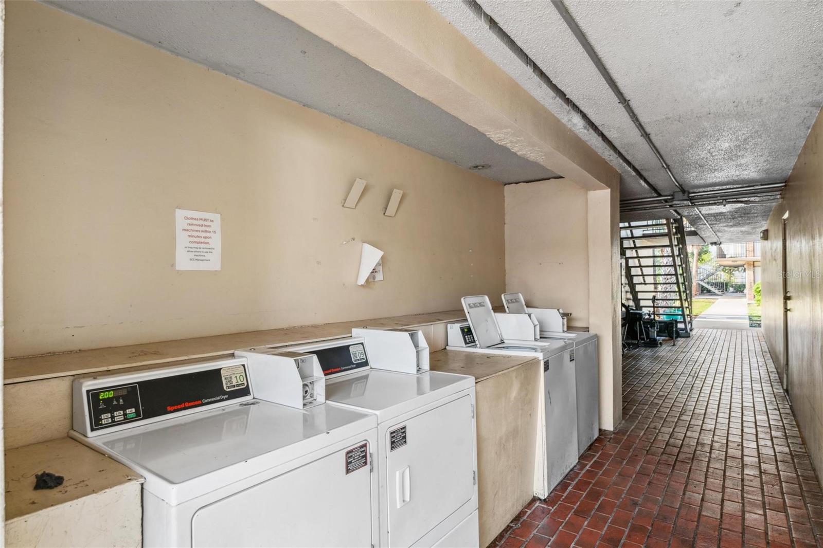 Image 17 of 24 For 7900 S. Orange Blossom Trail  2022