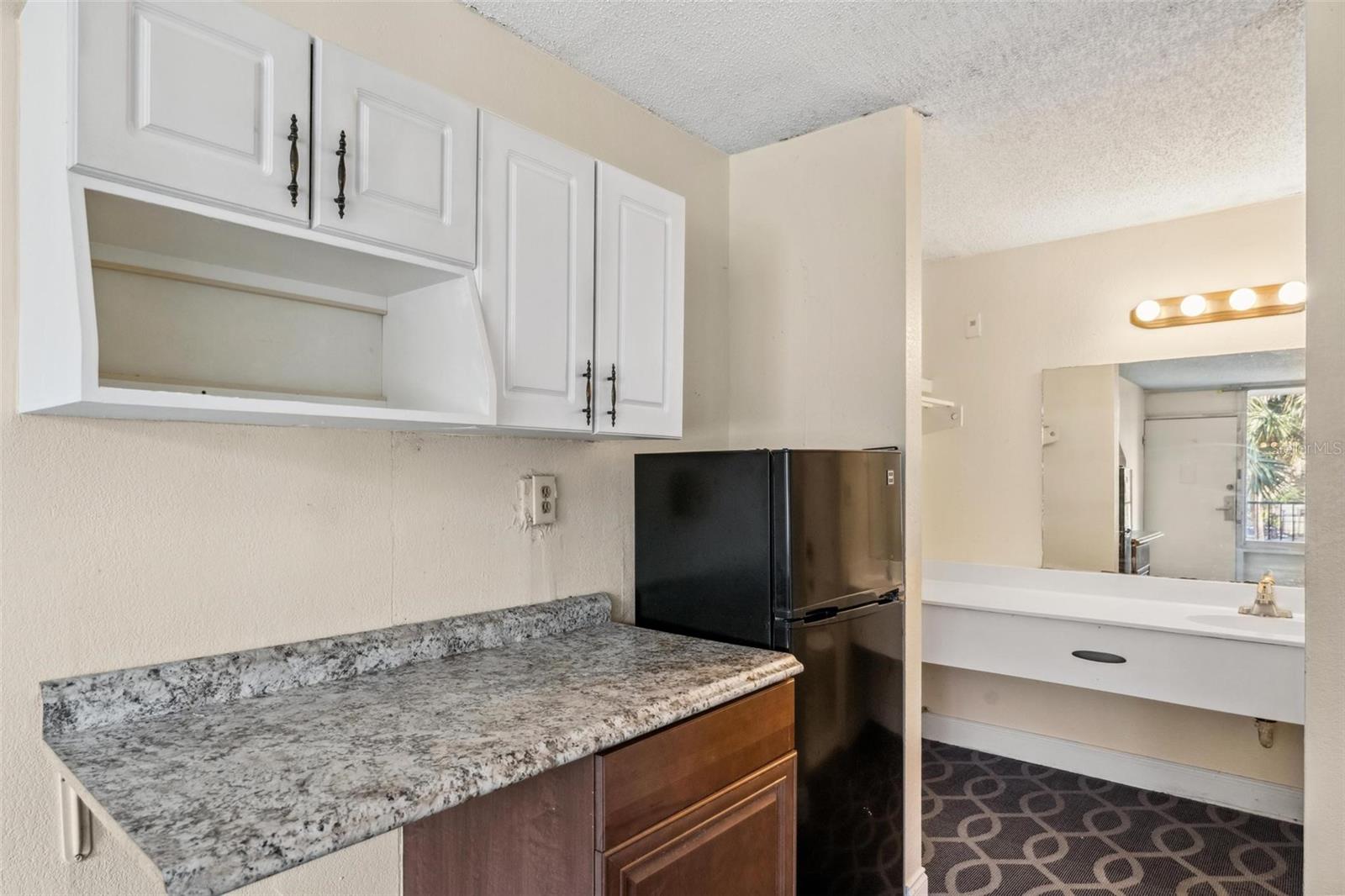 Image 7 of 24 For 7900 S. Orange Blossom Trail  2022