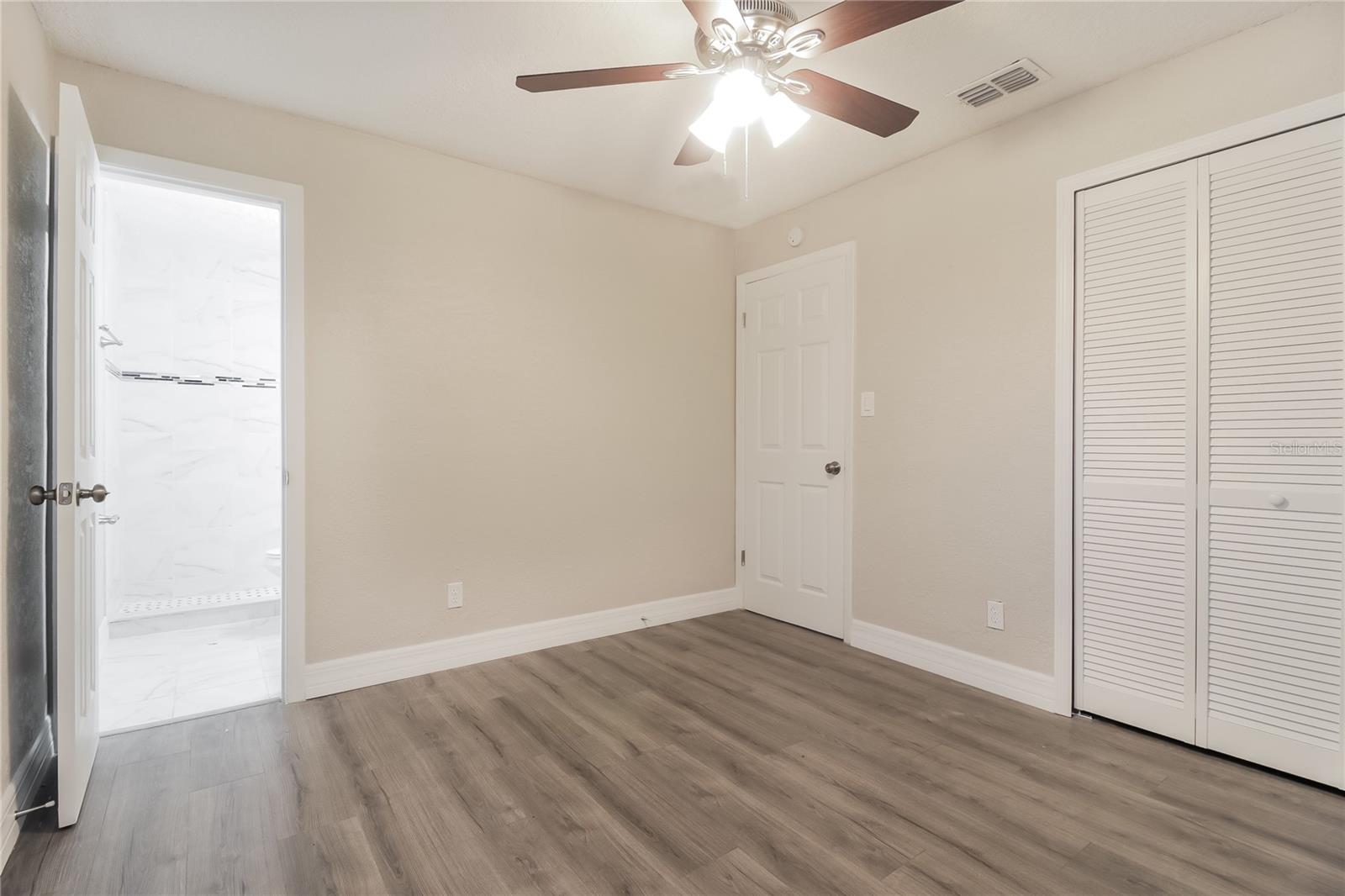 Image 8 of 16 For 6808 Ravenna Avenue