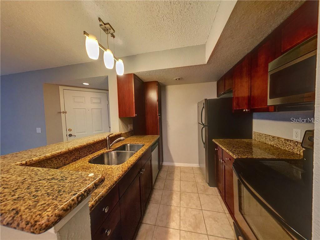 Image 2 of 12 For 5116 Conroy Road 414